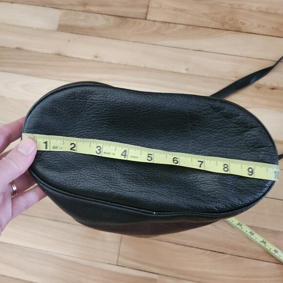 LONGCHAMP leather bucket bag. Excellent condition! - Picture 8 of 8